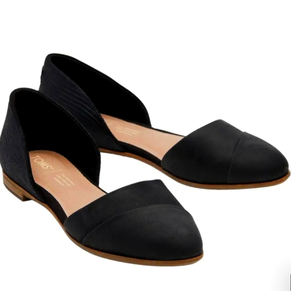 Toms Shoes - TOMS Women's Classic Black Flat Preppy Comfy Loafers. Size 11